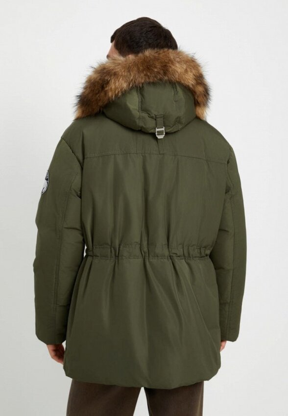 Пуховик Finn Flare