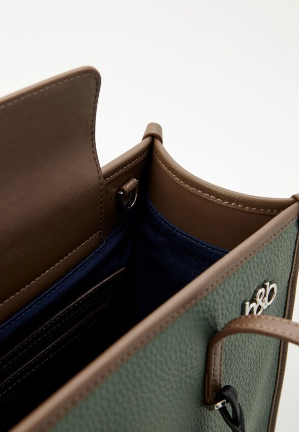 Сумка и брелок Harmont & Blaine