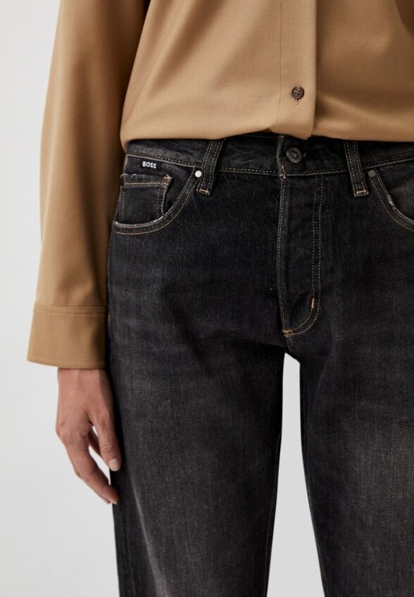Джинсы Boss