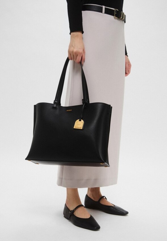 Сумка и брелок DKNY