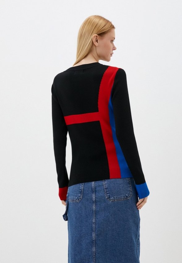 Джемпер и брошь Eleganzza