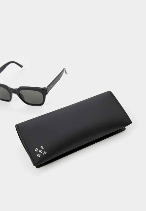 Очки солнцезащитные Retrosuperfuture