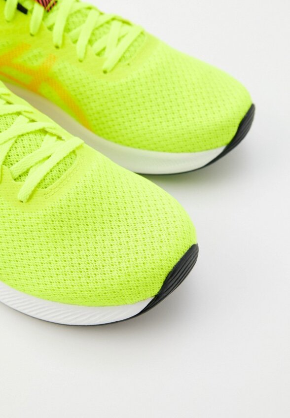 Кроссовки ASICS