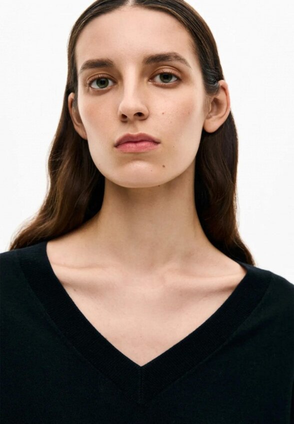 Пуловер Yollo