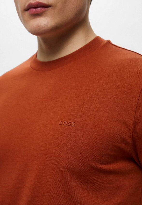 Футболка Boss