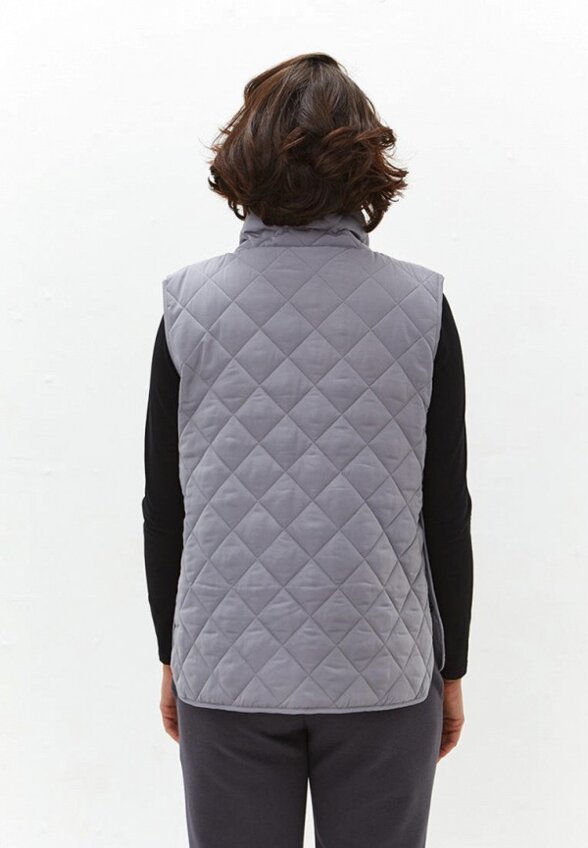 Жилет стеганый Peche Monnaie