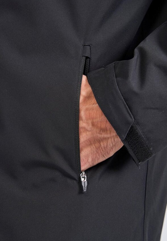 Ветровка Baasploa