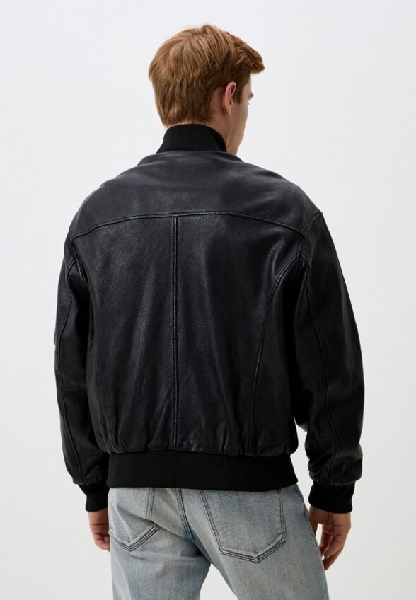 Бомбер Jorg Weber