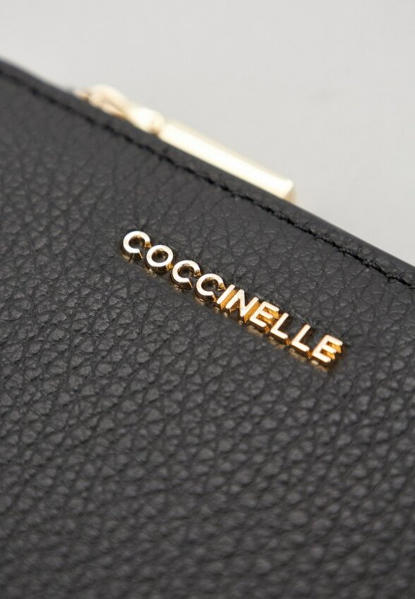 Кошелек Coccinelle