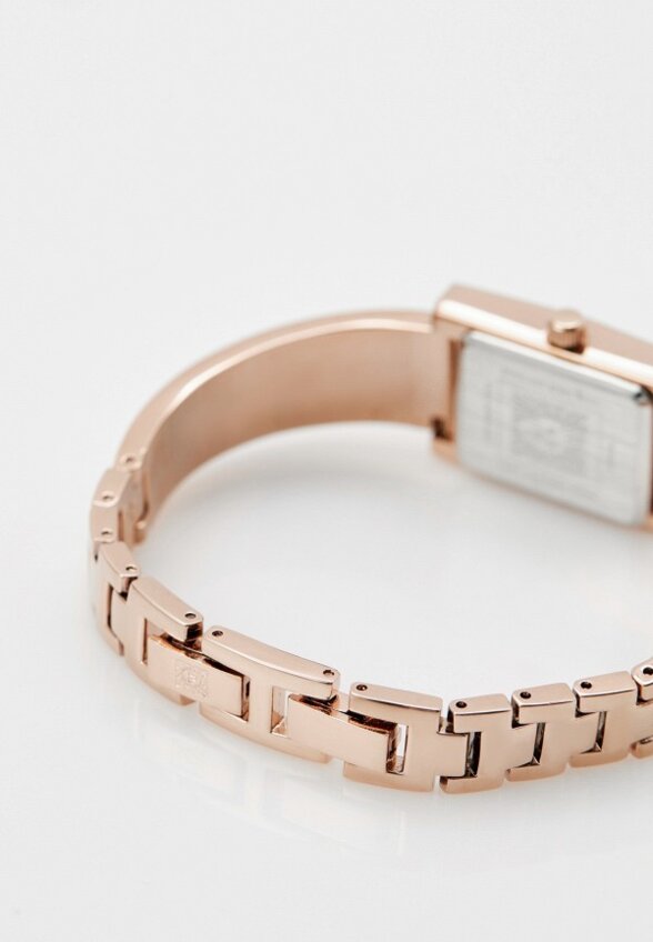 Часы Anne Klein