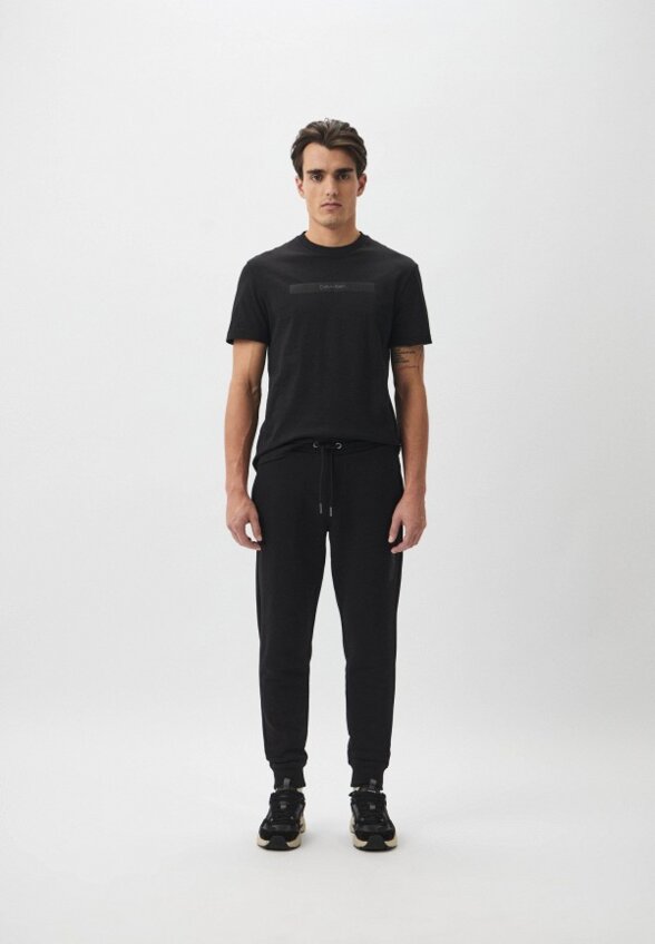 Футболка Calvin Klein