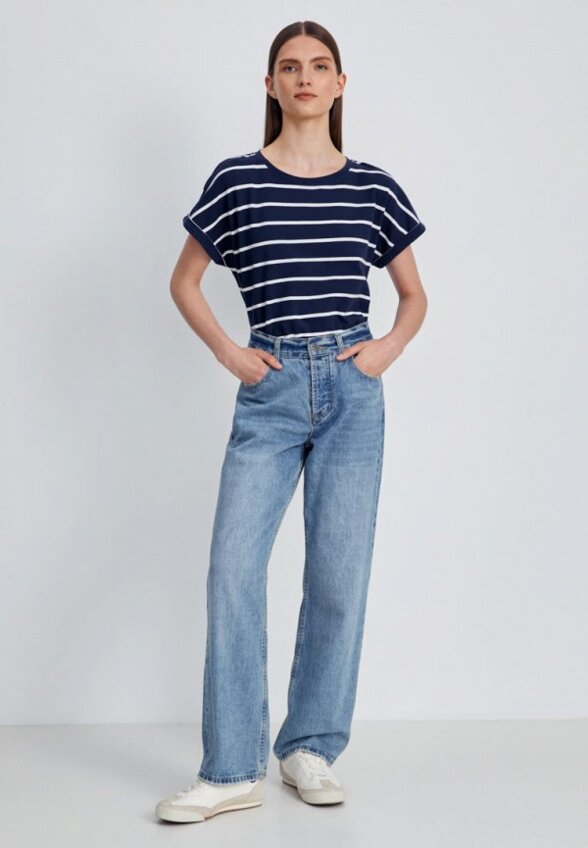 Футболка Finn Flare