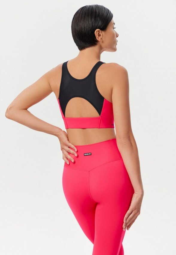 Топ спортивный Neverlate