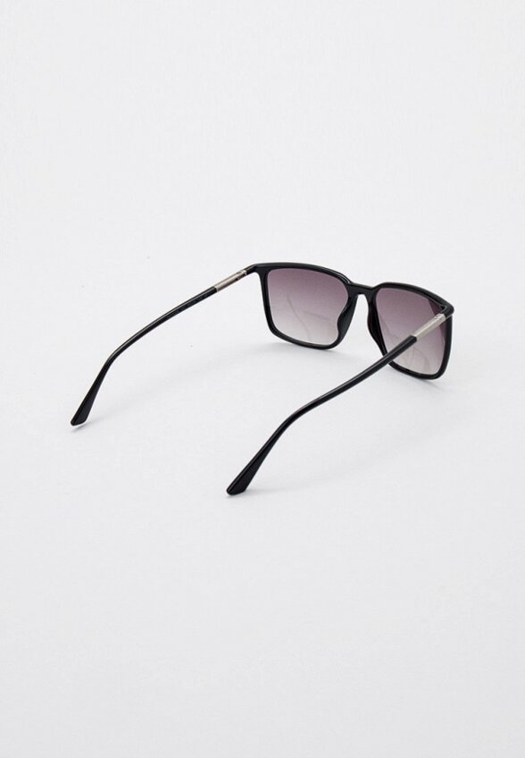 Очки солнцезащитные Calvin Klein