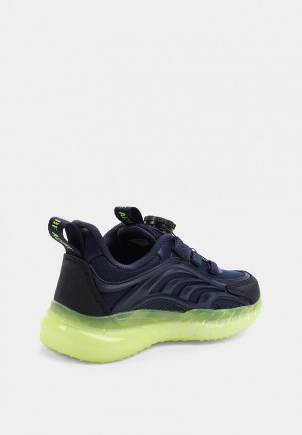 Кроссовки Shuzzi