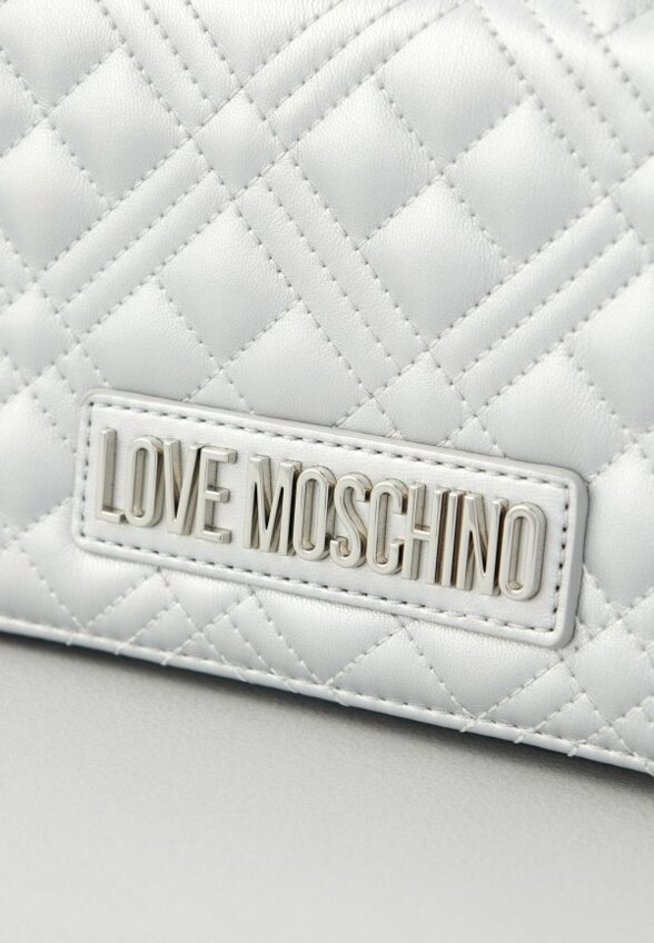 Сумка Love Moschino