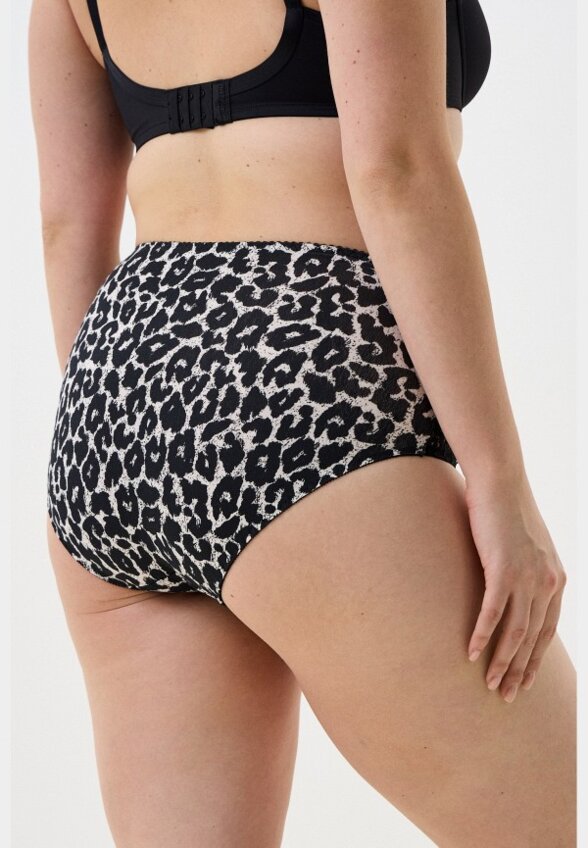 Трусы Mark Formelle