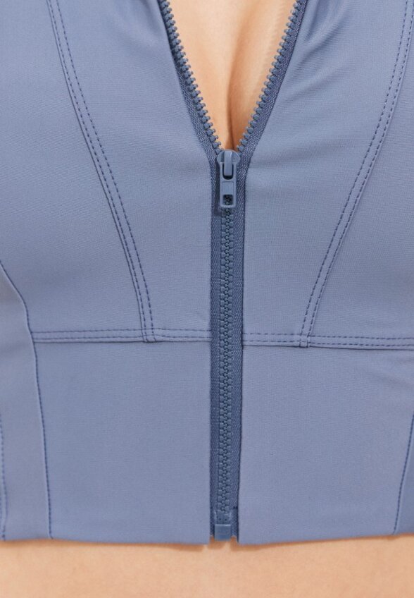 Топ спортивный Irnby