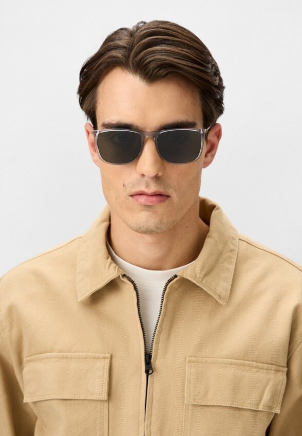 Очки солнцезащитные Hugo