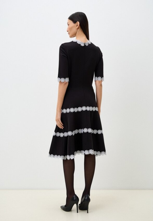 Платье MadaM T