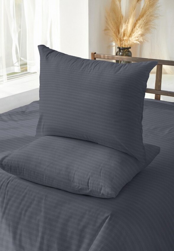 Постельное белье 1,5-спальное Love Me