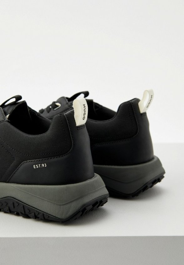 Кроссовки Hugo