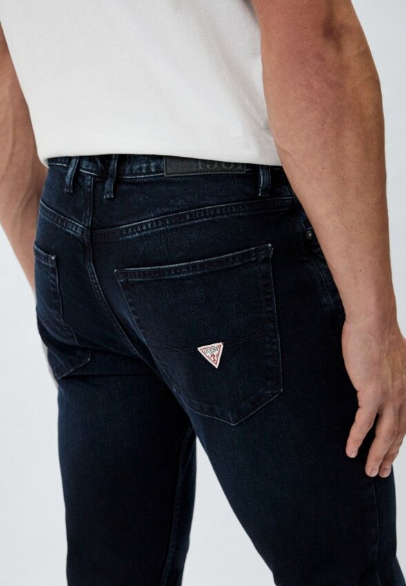 Джинсы Guess