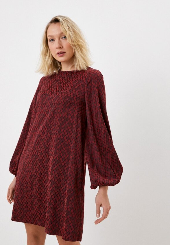 Платье MadaM T