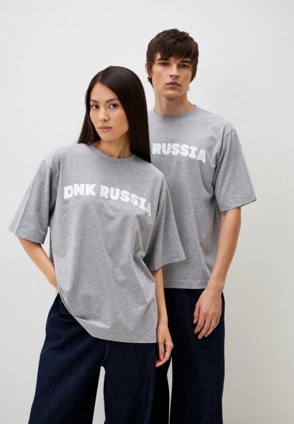 Футболка DNK