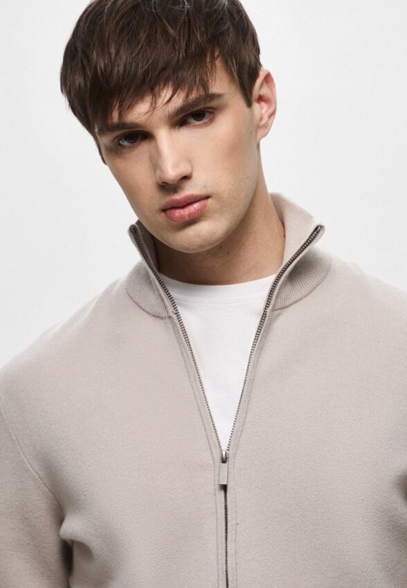 Кардиган Mademan