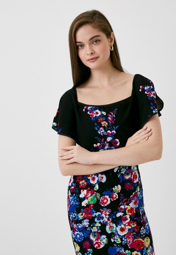 Платье MadaM T