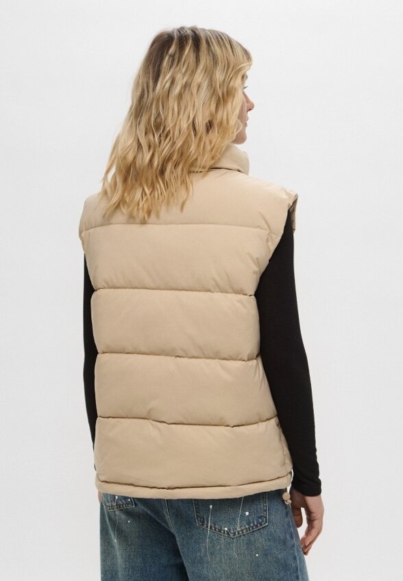 Жилет утепленный Guess Jeans