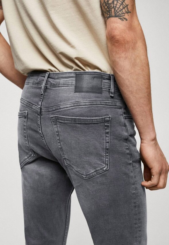 Джинсы Mango Man