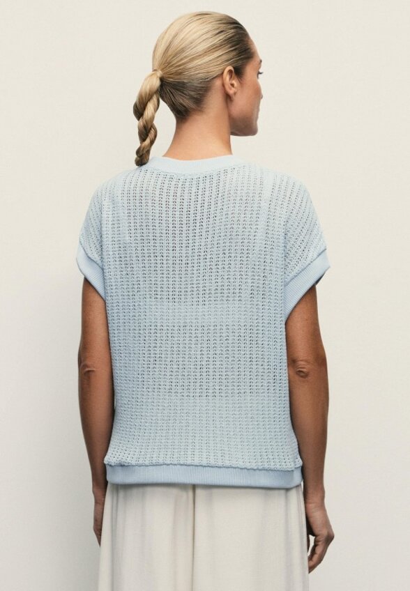 Джемпер Zarina