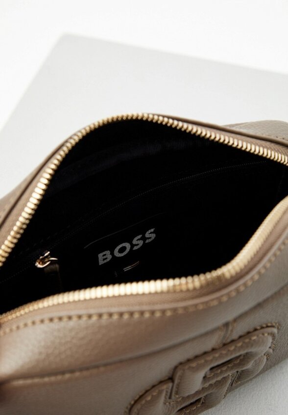 Сумка Boss