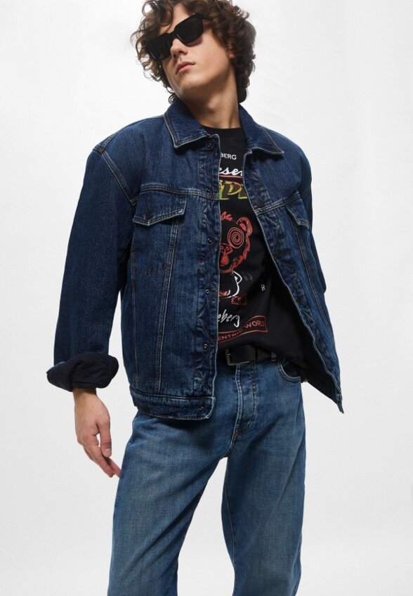 Джинсы Iceberg