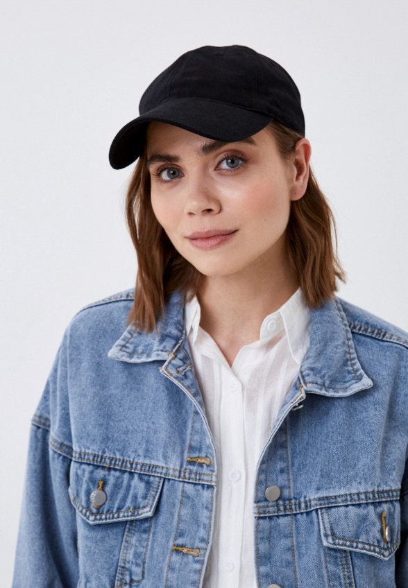 Бейсболка Lacoste