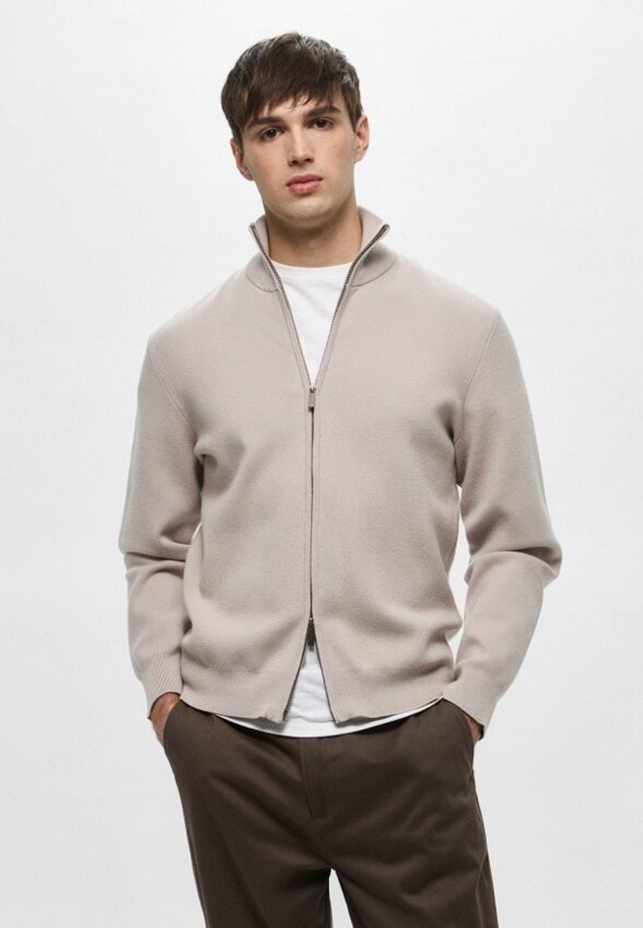 Кардиган Mademan