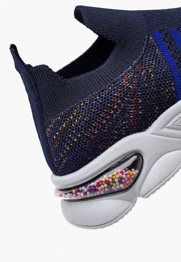 Кроссовки Tikkago