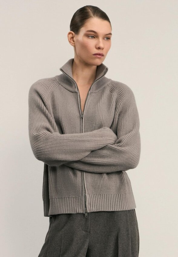 Кардиган Zarina