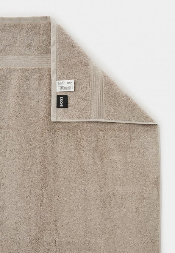 Полотенце Boss