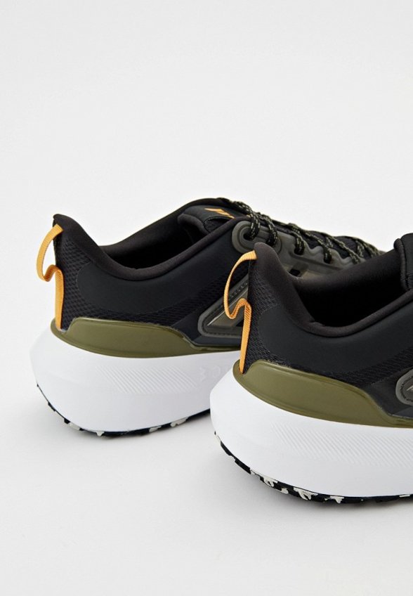 Кроссовки adidas