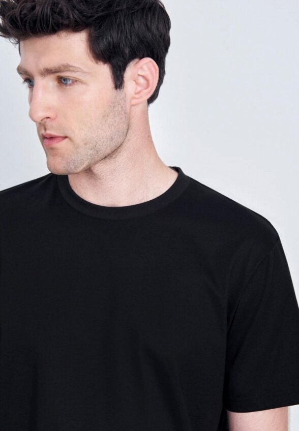 Футболка Finn Flare