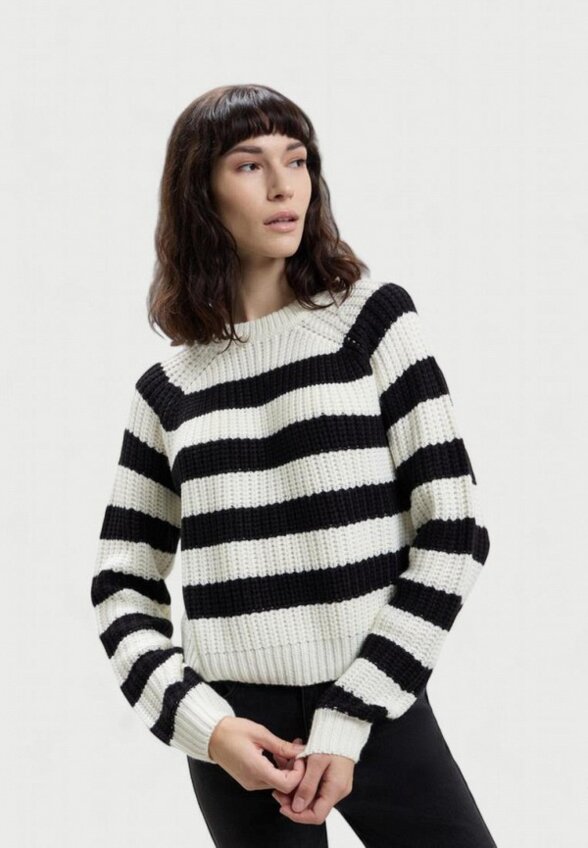 Джемпер Calliope