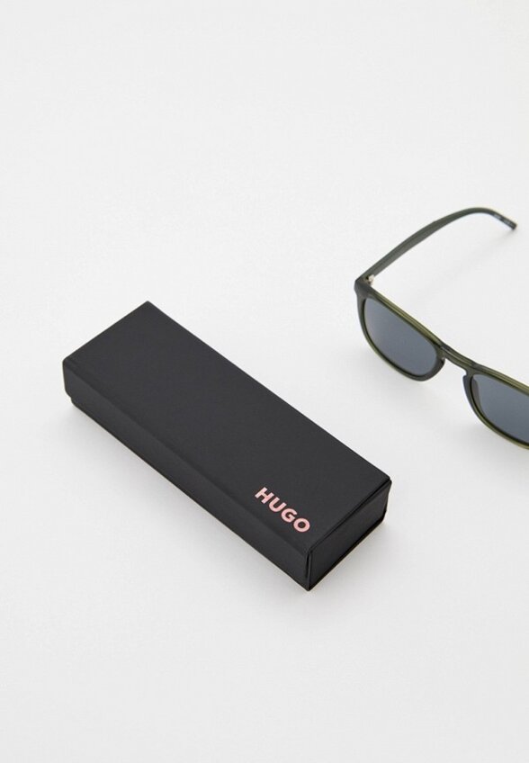 Очки солнцезащитные Hugo