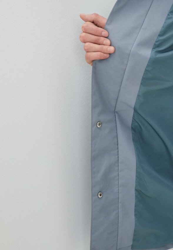 Ветровка Снежная Королева