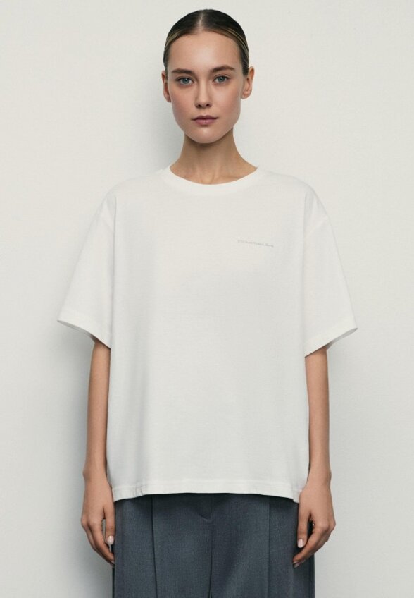 Футболка Zarina