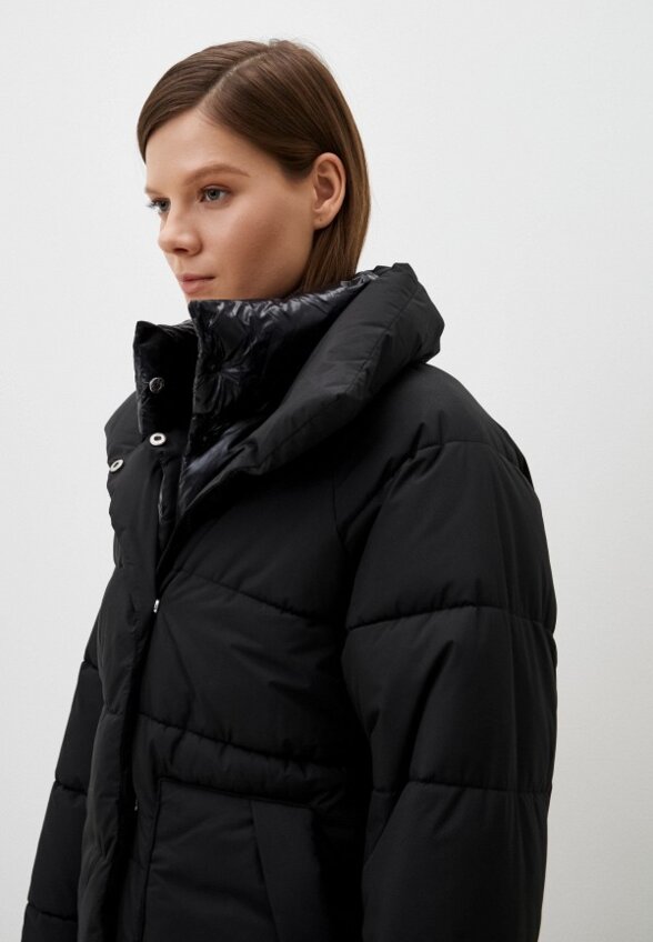 Пуховик Colin's