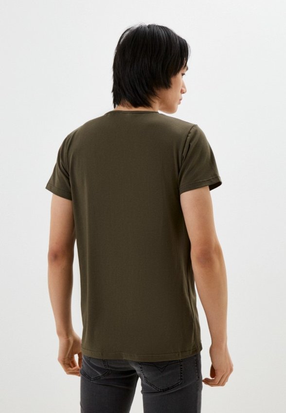 Футболка D.S