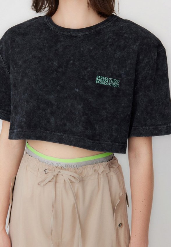 Футболка Trendyol